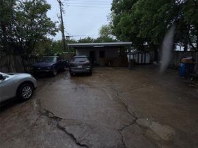 311 N Montreal Avenue , Dallas Texas 75208
