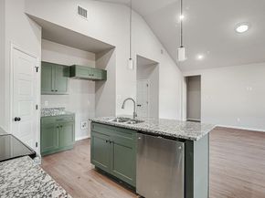 2711  Finley Street , Fort Worth Texas 76111