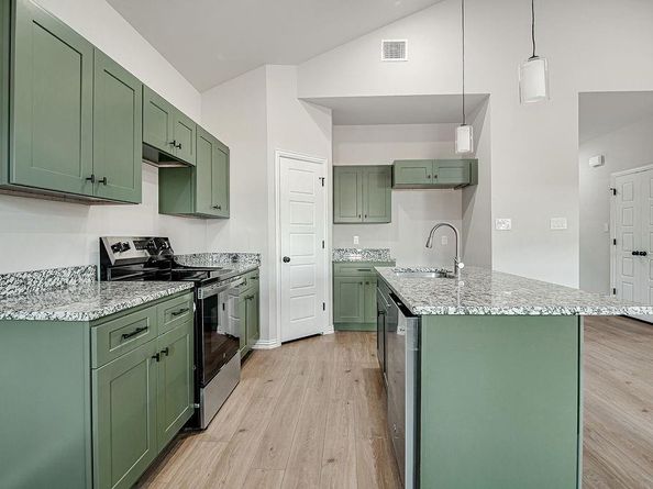 2711  Finley Street , Fort Worth Texas 76111