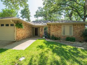 5516  Silver Bow Trail , Arlington Texas 76017