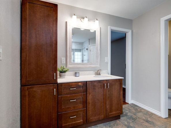 5516  Silver Bow Trail , Arlington Texas 76017