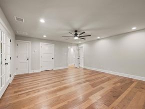 2335  Los Robles Street , Grapevine Texas 76051