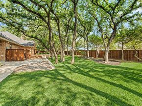 2335  Los Robles Street , Grapevine Texas 76051