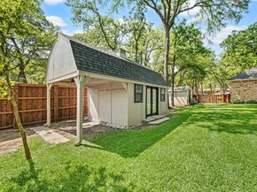 2335  Los Robles Street , Grapevine Texas 76051