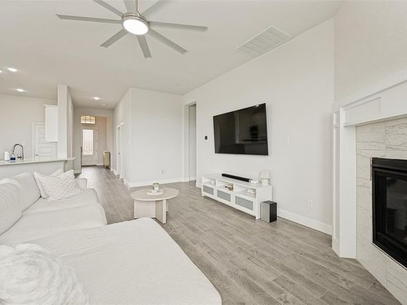 523  William Court , Arlington Texas 76002
