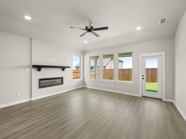 2613  Teton Street , Corinth Texas 76210