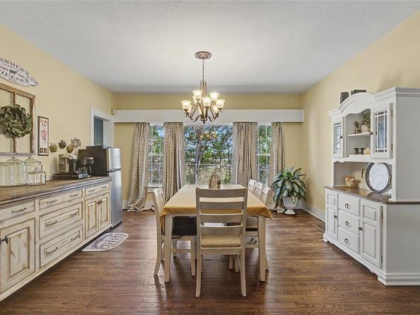 7921  White Settlement Road , White Settlement Texas 76108