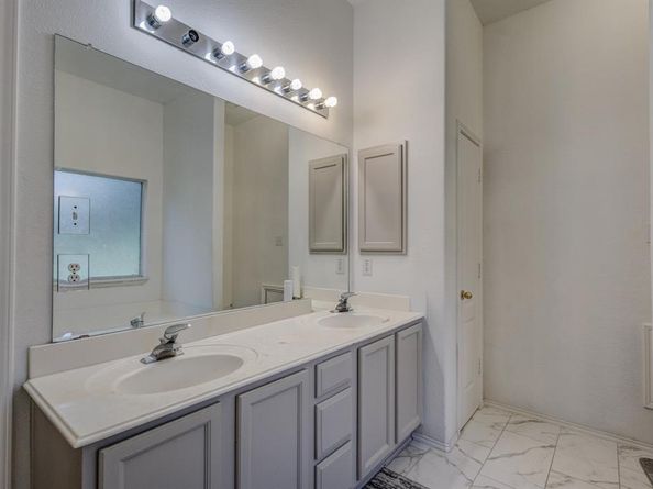 10718  J A Forster Drive , Rowlett Texas 75089