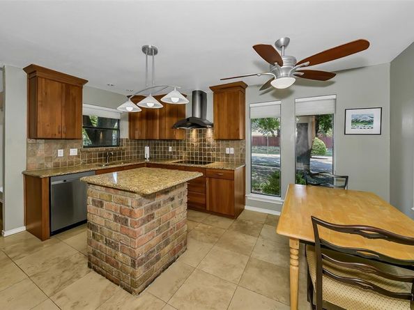 4020  Flintridge Drive , Irving Texas 75038