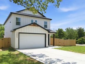 1013  Duff Court , Fort Worth Texas 76112