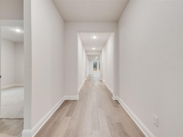 1013  Canoe Way , Crowley Texas 76036