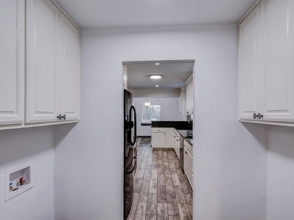2540  Prichard Lane , Dallas Texas 75227