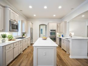 1027  Sir Lancelot Circle , Lewisville Texas 75056