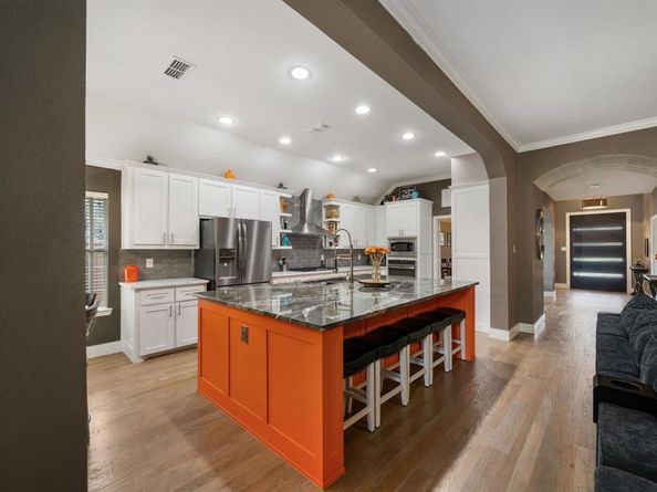 1910  Skipaway Drive , Rowlett Texas 75088