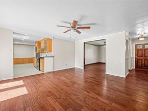 412  Spinner Road , DeSoto Texas 75115