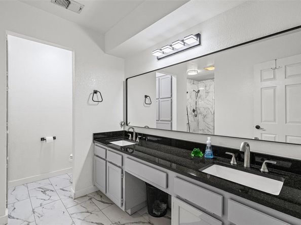 3905  Driskell Boulevard , Fort Worth Texas 76107