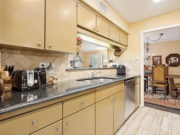 4933  Skillman Street  151, Dallas Texas 75206