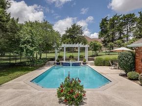 917  Longmeadow Lane , DeSoto Texas 75115