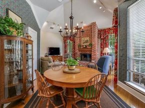 917  Longmeadow Lane , DeSoto Texas 75115