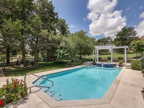 917  Longmeadow Lane , DeSoto Texas 75115