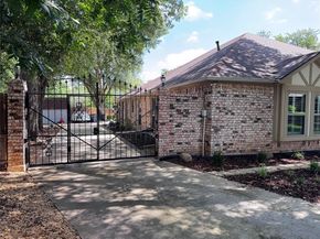 709  Chaffee Court , Arlington Texas 76006