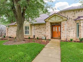 709  Chaffee Court , Arlington Texas 76006