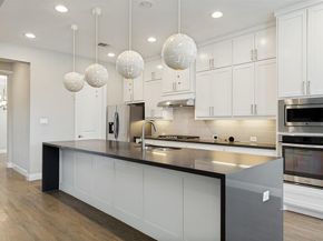17605  Crabapple Court , Dallas Texas 75252