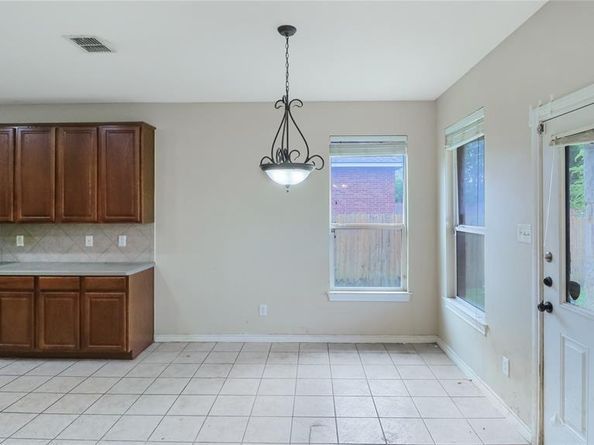 1523  Quail Ridge Drive , Cedar Hill Texas 75104