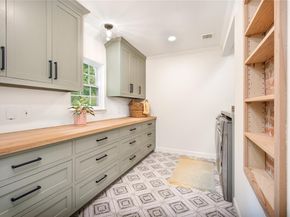 1511  Verano Drive , Dallas Texas 75218