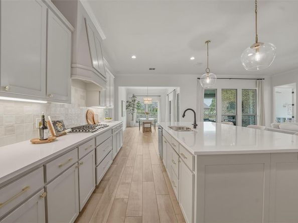8110  Spanish Hills Drive , Benbrook Texas 76126