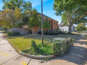 905  Silverthorne Trail , Highland Village Texas 75077