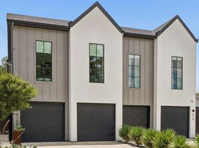 818  Muncie Avenue , Dallas Texas 75212