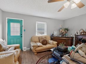 212  Crystalwood Drive , Mesquite Texas 75149