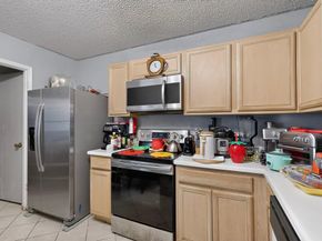 212  Crystalwood Drive , Mesquite Texas 75149