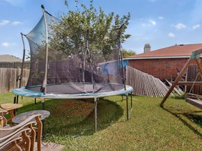 212  Crystalwood Drive , Mesquite Texas 75149