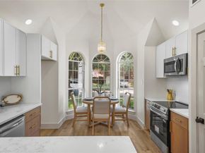 304  Riverwalk Lane , Irving Texas 75063