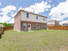 215  SILVERLEAF Drive , Princeton Texas 75407