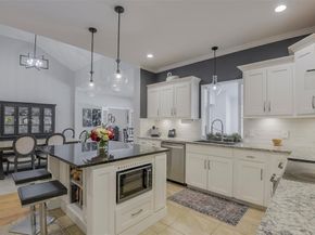 7611  Ledbetter Road , Arlington Texas 76001
