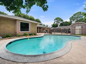 1307 S Westador Drive , Arlington Texas 76015