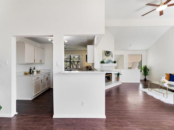1210  Alameda Drive , Carrollton Texas 75007