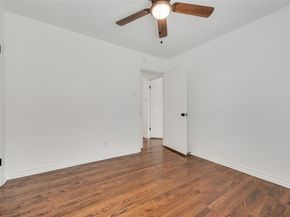 2523  San Medina Avenue , Dallas Texas 75228