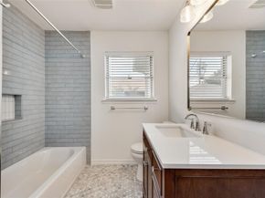2523  San Medina Avenue , Dallas Texas 75228