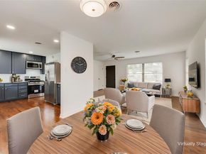 2523  San Medina Avenue , Dallas Texas 75228