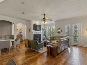 612  Rockingham Drive , Irving Texas 75063