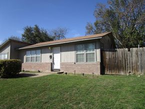 5204  Curzon Avenue , Fort Worth Texas 76107