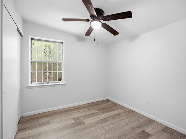 612  Henderson Circle , Garland Texas 75040
