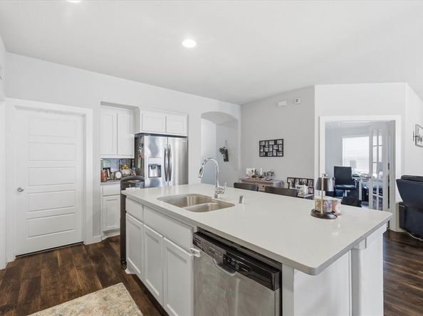 432  Cold Mountain Trail , Fort Worth Texas 76131
