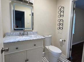 5811  Clendenin Avenue , Dallas Texas 75228