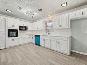 3209  Gail Court , Irving Texas 75060