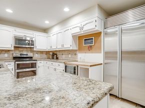 5425  Collinwood Avenue , Fort Worth Texas 76107